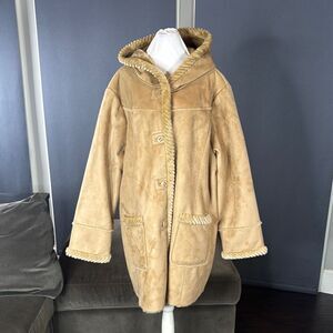 Women’s Vintage St John’s Bay Tan Faux Suede Hooded Coat Faux Fur Lined Size L